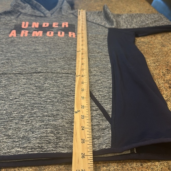 Under Armour Hooded Sweatshirt Womens Size Large Kangaroo Pocket Blue Pink - Picture 12 of 12